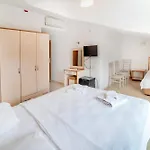 Suzanne & Restaurant Fethiye