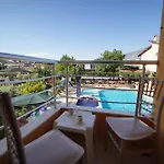 Suzanne & Restaurant Fethiye