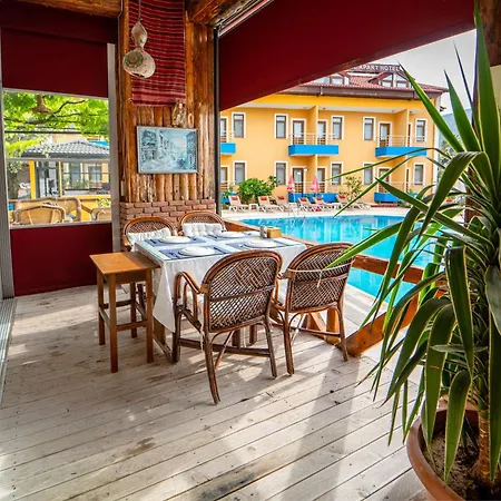 Suzanne Hotel&restaurant Hotel *