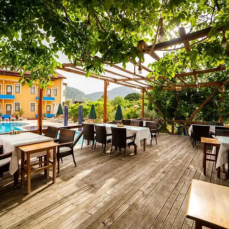 Otel Suzanne & Restaurant *