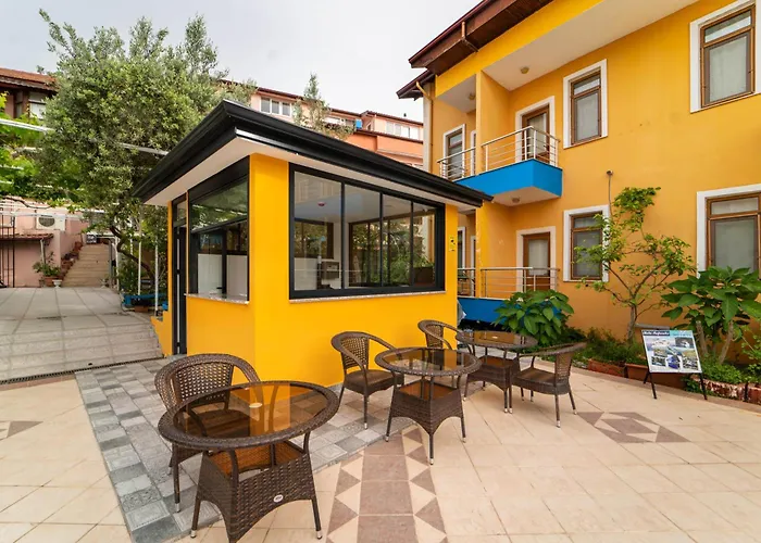 Hotel Suzanne & Restaurant