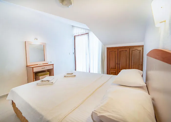 Suzanne & Restaurant Fethiye