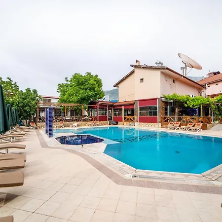 Suzanne & Restaurant